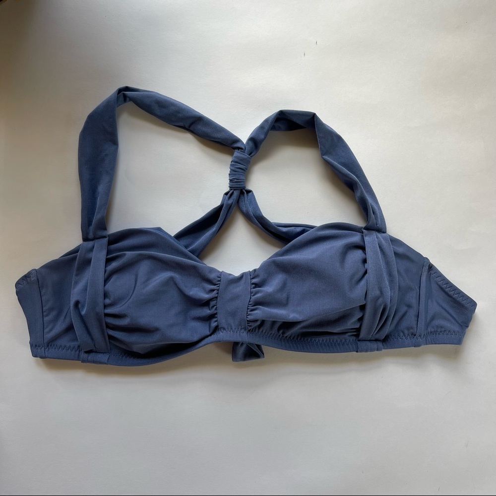 ✨ Athleta Blue Adjustable Bikini Top ✨